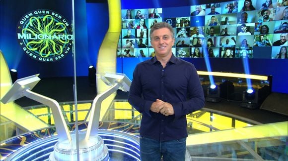 Luciano Huck deixou a Band, onde apresentava o 'H' em 1999: Otaviano Costa o substituiu e a atração mudou de nome para 'O+'