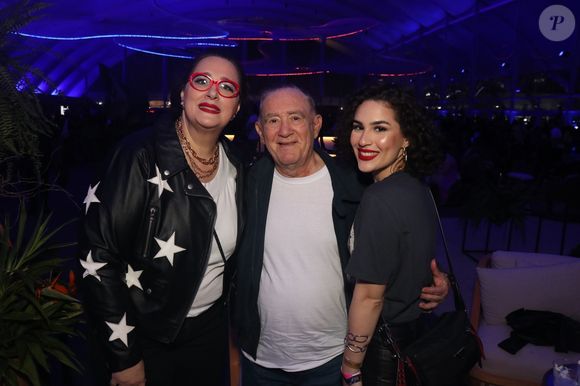 Atualmente, Renato Aragão é casado com Lilian Aragão.