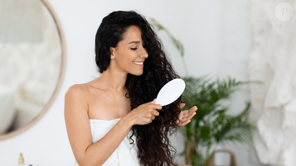 Esses cinco ácidos vão salvar o seu cabelo e deixar seus fios hidratados
