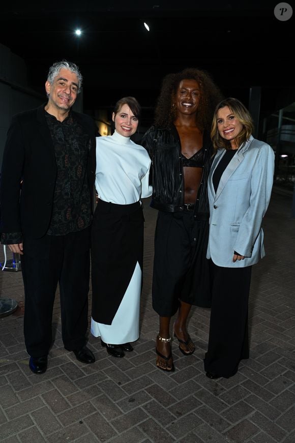 Show de Rosalía: Liniker se encontrou com Flávia Alessandra e o casal Leticia Colin e Michel Mellamed