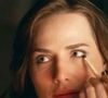 Adriana (Letícia Colin) encontra joia com segredo milionário