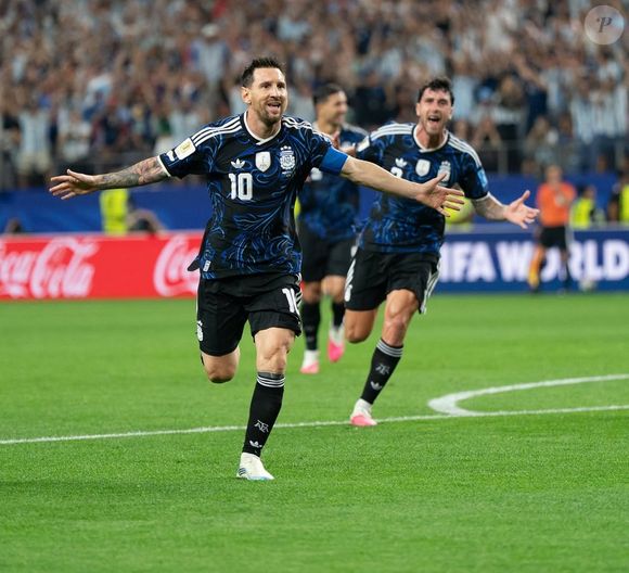 Messi já é proprietário do UE Cornellà, equipe da modesta quinta divisão do futebol espanhol.