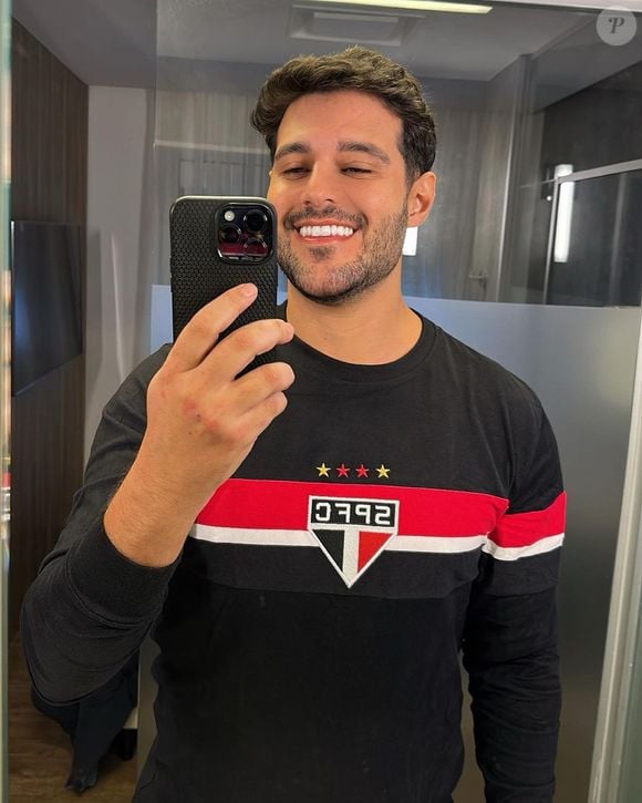 Recentemente, surgiram acusações de que um ex-participante do "Big Brother Brasil" teria agredido sua namorada em uma lanchonete em São Paulo.