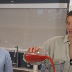 Em entrevista ao 'Fantástico', Gisele Bündchen deu a receita de uma vitamina de melancia e banana que é sua favorita