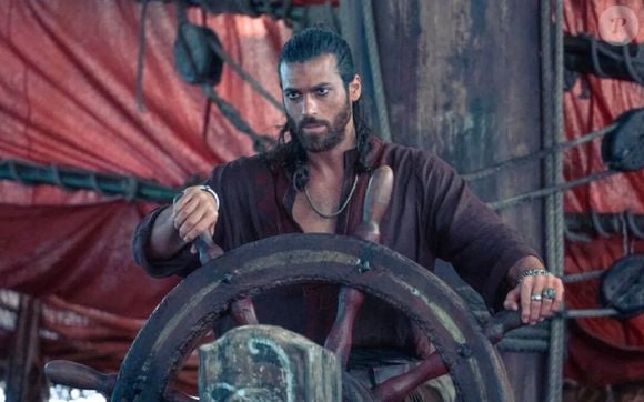 'Sandokan' tem 8 episódios, todos com cerca de 1 hora de duração, e está disponível na Netflix