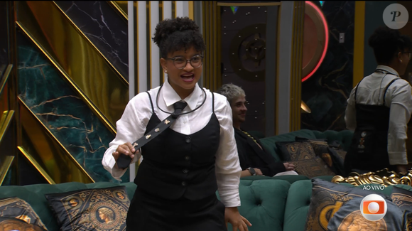 Milena apostou na alfaiataria e gravata com broches para a final do 'BBB 26'