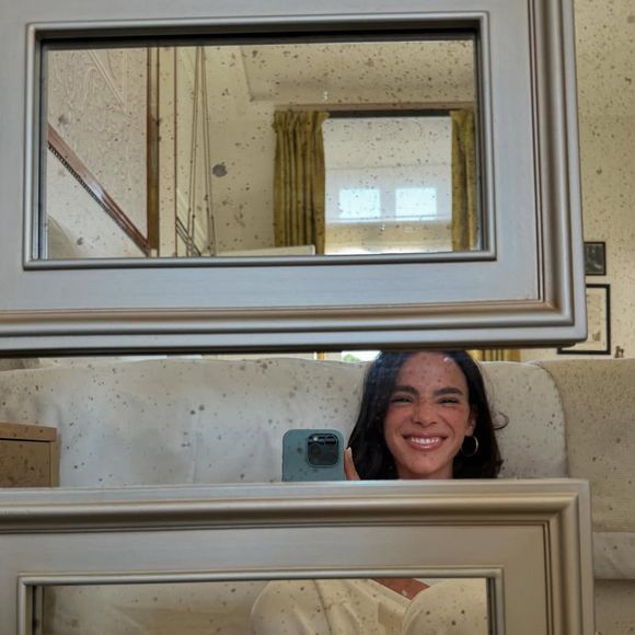 Bruna Marquezine visitou a famosa Fazenda Talismã, propriedade do sogro, Leonardo, e o assunto tomou conta das redes sociais