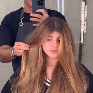 Novo visual de Sofia Massafera pode ser uma celebração de aniversário, afinal, a jovem completa 13 anos nesta sexta-feira (23)