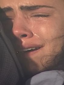 Juanito morre? Giuliana recebe a pior notícia para qualquer mãe no resumo da novela 'Terra Nostra' (09 a 14 de dezembro)