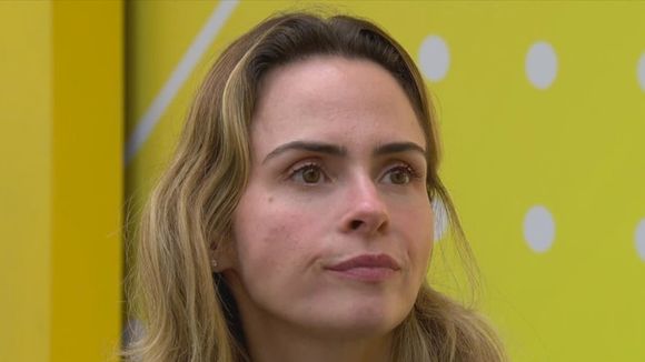 'Mais grave ainda é o deboche': campeã do 'BBB 26', Ana Paula Renault vive 'pesadelo' em apartamento de São Paulo e faz denúncia grave; entenda!