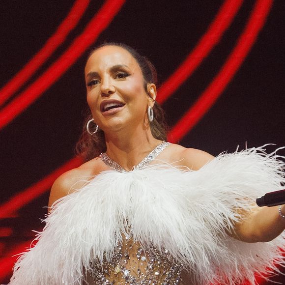 Ivete Sangalo é torcedora do Vitória, time que foi derrotado pelo Bahia