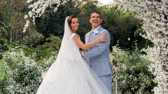 Isis Valverde e Marcus Buaiz se preparam agora para a lua de mel, e para isso a atriz fez novos procedimentos estéticos