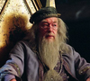 O artista vestiu as vestes de Dumbledore nos primeiros filmes de "Harry Potter".