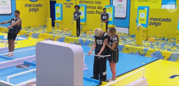 Prova do Líder do 'BBB 26': Juliano Floss e Samira, quarta dupla eliminada no meio da madrugada de 6 de março de 2026