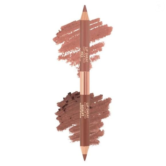 Duo de contorno labial Super Nudes Lip Cheat da Charlotte Tilbury em tom bronzeado - $ 26