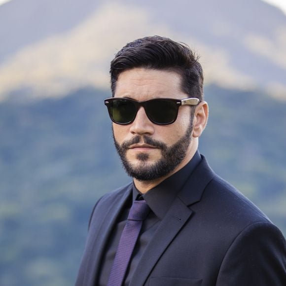 No último capítulo da novela 'Bom Sucesso', Diogo (Armando Babaioff) foi preso e acabou atordoado com visões de espíritos de quem matou