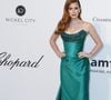 Marina Ruy Barbosa brilhou em Cannes com vestido de decote explosivo Vivienne Westwood