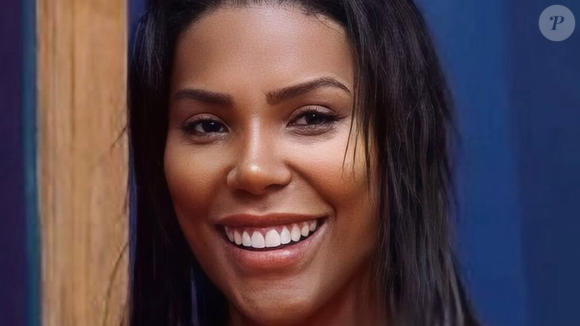 Carol Lekker escapa da Roça hoje (12/11) em 'A Fazenda 17'? Enquete UOL ATUALIZADA mostra disputa acirrada entre Saory e Miss Bumbum