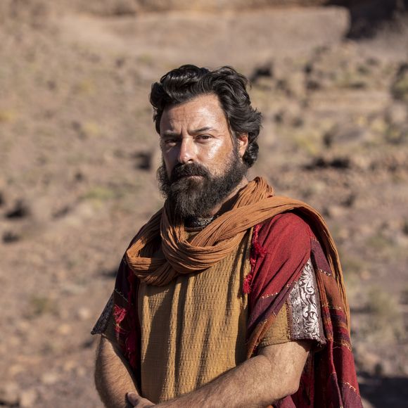 Porém, Jó acaba engravidando as filhas e se flagela ao descobrir o que aconteceu. A novela deixou muitas pessoas chocadas, mas foi recorde de audiência na Record