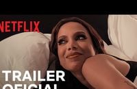 A pop star carioca Anitta revela sua intimidade neste documentário que explora a identidade dupla, as dificuldades na vida pessoal e a busca pela felicidade.
