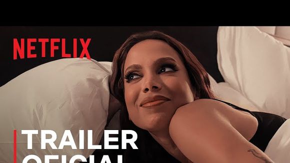A pop star carioca Anitta revela sua intimidade neste documentário que explora a identidade dupla, as dificuldades na vida pessoal e a busca pela felicidade.