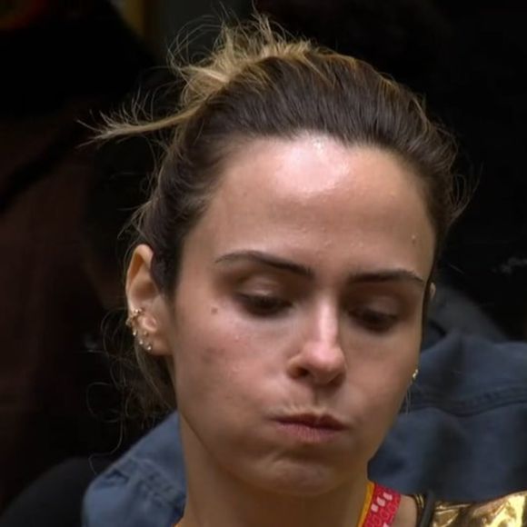 Médico de Ana Paula Renault se pronuncia após choro da veterana no 'BBB 26' e entrega importante recomendação de saúde quebrada pelo Monstro: 'A equipe toda está preocupada'