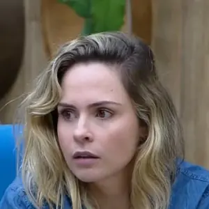 Ana Paula Renault ainda desejou que ‘A Fazenda 10’ ‘afundasse na audiência’ ao vivo na Record TV