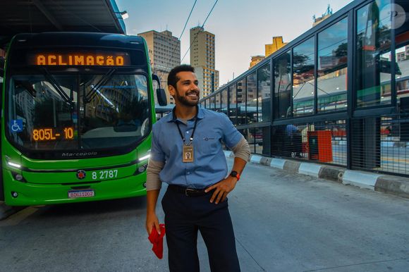 Amaury Lorenzo, o Gilmar de 'Três Graças', em gravações no Terminal Bandeira, São Paulo