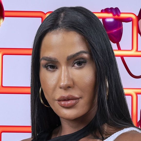 Gracyanne Barbosa também está sendo hateada na web, após posicionamentos no 'BBB 25'