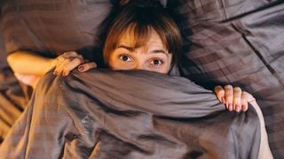 O que significa, para a psicologia, dormir com a porta aberta ou fechada?