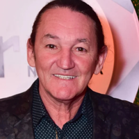 Como está Marquito, 65 anos, hoje (07/03)? Humorista do 'Programa do Ratinho' tem estado de saúde atualizado após acidente de moto