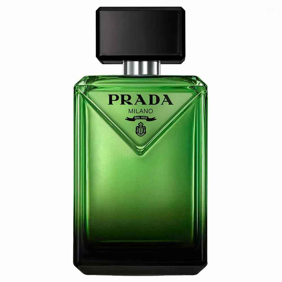 O perfume Prada Paradigme é outro listado por especialista como tendência por seu rótulo conceitual