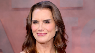 Brooke Shields, aos 61 anos: 'Sou mais jovem agora do que era na juventude. Minha energia, minha confiança e minha falta de autojulgamento são maiores hoje'
