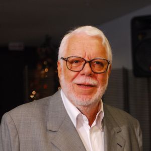 Manoel Carlos teve 62 anos de televisão, exercendo várias funções e escrevendo novelas como 'Laços de Família' e 'Por Amor'