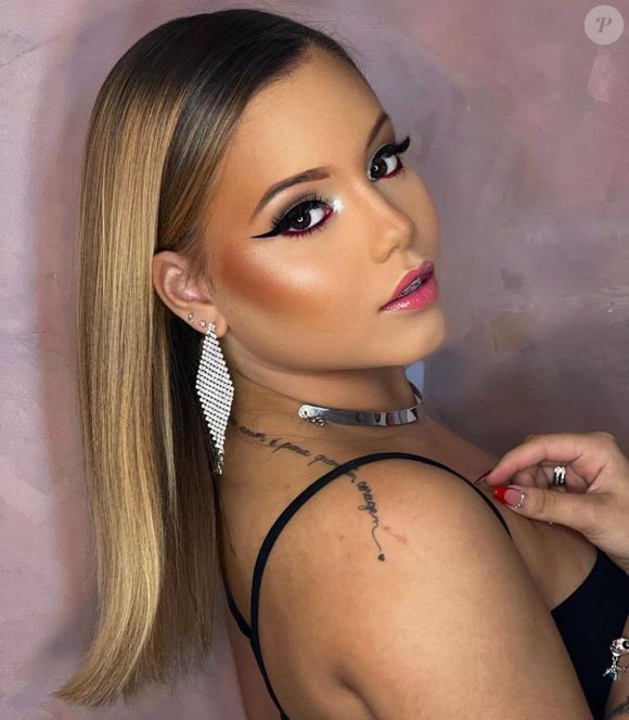 “Já não basta a dor de ter enterrado um filho… ainda preciso lidar com julgamentos cruéis. Não me deixam esquecer, todo dia alguém aparece para me lembrar do pior momento da minha vida”, lamentou Danny