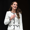 A Zara confirma que a saia branca será a peça mais elegante para a sua temporada de Inverno