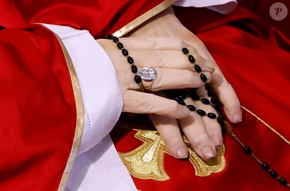 O Papa Francisco faleceu em 21 de abril de 2025, em sua residência na Domus Sanctae Marthae, no Vaticano