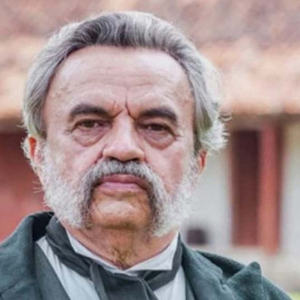 José Dumont atuou pela última vez na novela 'Nos Tempos do Imperador'
