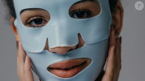 Com uso das máscaras faciais, é possível aumentar a eficácia do skincare e acalmar a pele