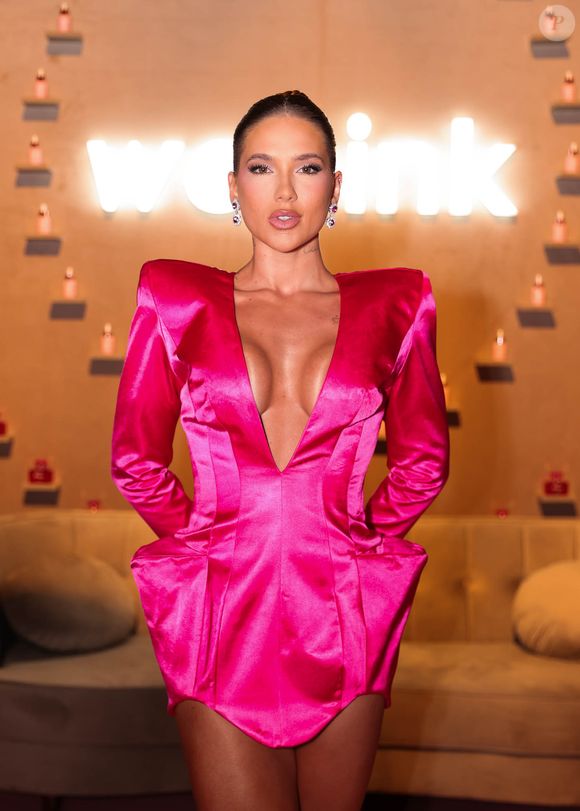 Em Stories no Instagram, Virgínia Fonseca contou qual superstição segue no Ano-Novo e destacou que a calcinha precisa ser nova e na cor do desejo para 2026