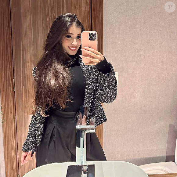 Durante o programa Fofocalizando, do SBT, a influenciadora Thayse Teixeira, amiga pessoal de Carlinhos, apontou o nome de uma mulher como possível pivô do fim do relacionamento de 15 anos: Eduarda Luvisneck.