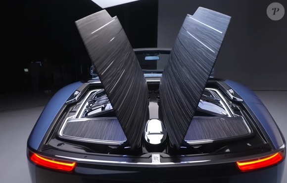 Mauro Icardi investiu em um Rolls-Royce Boat Tail, carro inspirado em iate de luxo, produzido em apenas três unidades e considerado um dos mais caros do planeta