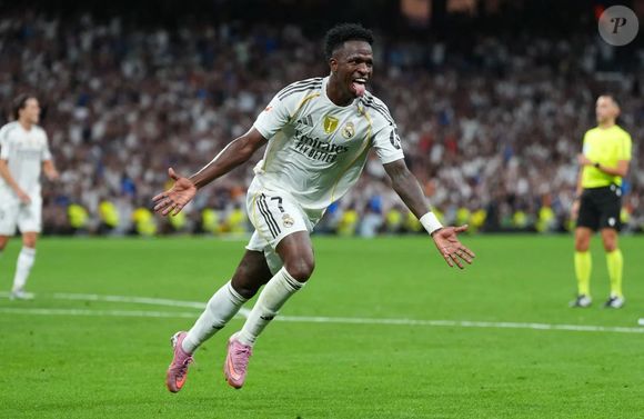 Vinicius Jr. tem jogos marcados pelo Real Madrid em 15 de fevereiro de 2026, domingo de carnaval