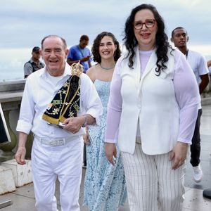 Renato Aragão é casado com Lilian Taranto, e juntos tem uma filha, Lívian Aragão. Lilian é a segunda esposa de Renato.