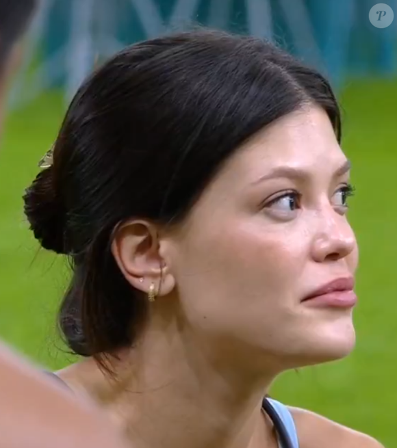 Vitória Strada ainda complementou: 'Nem sei se eu podia estar falando isso, eles me deram uma coisa mais natural, cloreto de sódio', disse a atriz da TV Globo.