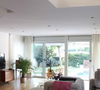 Messi, a esposa e os filhos desfrutam de uma decoração mediterrânea e muito luxo na mansão