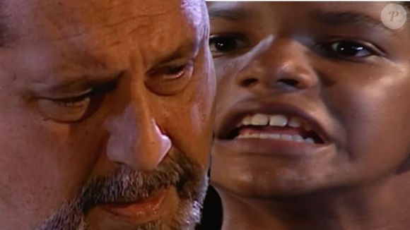 José Alceu confronta o pai após descobrir a verdade