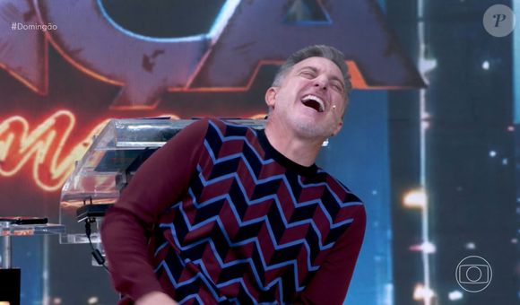 Luciano Huck gargalhou com a iniciativa de Rodrigo Faro