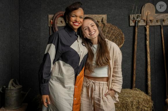 Larissa Manoela ao lado de Jennifer Nascimento em 'Êta Mundo Melhor!'
