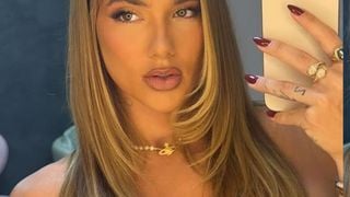 Virgínia Fonseca ignora críticas após estreia na Grande Rio e exibe abdômen TRINCADO e bronzeado nas redes sociais